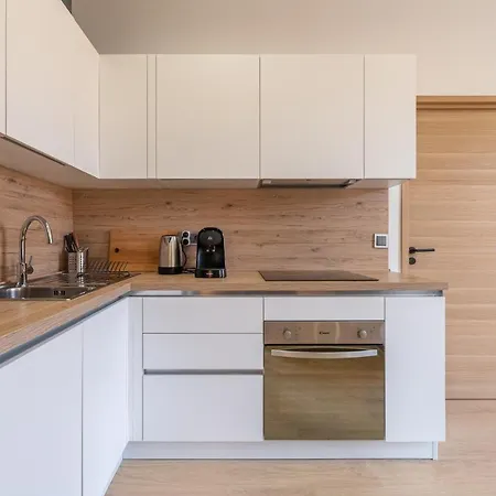 Superbe Avec Balcon Proche Monaco Lejlighed